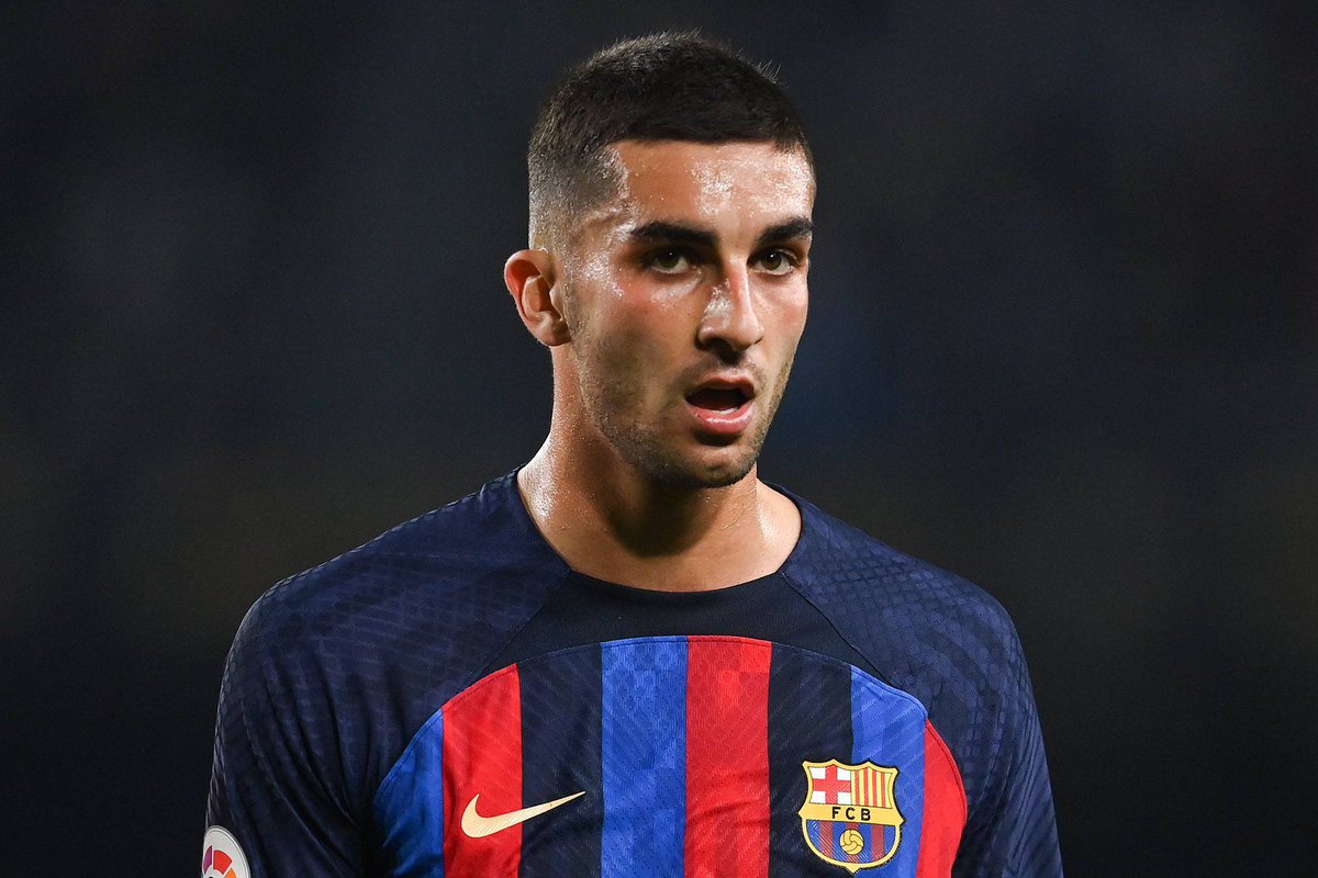 BarcaTimes's tweet photo. 🚨🎙️| Ferran Torres: "I'm happy at Barça and my plan is to continue at the club. Listening to offers? My phone is on airplane mode and I can't get any messages." [@JijantesFC] #fcblive https://t.co/IOUekMOzMe