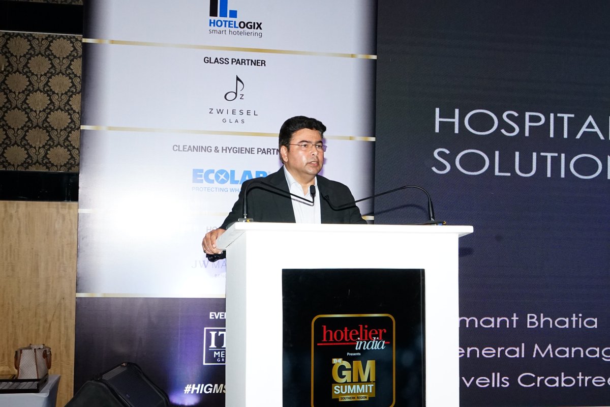 Hotelier_India's tweet image. Sumant Bhatia - GM, Havells-Crabtree Automation &amp;amp; Controls unveiled the incredible offerings that Crabtree &amp;amp; Havells have in store for the hospitality industry at #HIGMSummit - Southern Region 2023.

27 June | Bengaluru

#GMSummit2023 #SouthernRegion #GeneralManagers #Hoteliers