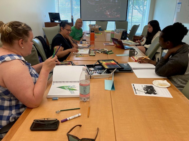 Congraulations to teachers who completed Lynch Institute workshops <a href="/EmmanuelCollege/">Emmanuel College</a>   Great opportunities for networking. <a href="/EmmanuelAlumni/">Emmanuel Alumni</a> @ECAcad Cheers to student Lynch Fellows who assisted. <a href="/ndahingham/">Notre Dame Academy</a> <a href="/SJP2CA/">SJP2CA</a> <a href="/BradleydDeirdre/">DeirdreBradleyTurner</a>  <a href="/Marykboyd/">Mary Boyd</a> <a href="/NDSchools/">Notre Dame Schools</a> <a href="/bostoncatholic/">Archdio. of Boston</a>