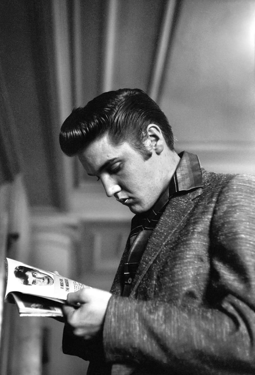 June 30, #Elvis1956 
I never saw a more beautiful sight than Elvis reading a newspaper at the  Jefferson Hotel Coffee Shop Richmond, Virginia.
#ElvisHistory 
#Elvis2023 
#ElvisPresley