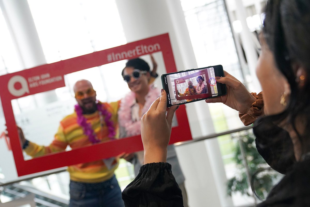 UnitedGMH's tweet photo. Great to see support of @ejaf at #GMHAN2023 this week with attendees letting their #InnerElton out!

Visit https://t.co/dovlVgRnsf to learn more about their life-saving work to tackle #stigma and inequality so that together we can end #AIDS forever - for everyone, everywhere. https://t.co/XgzwJ1zrfl