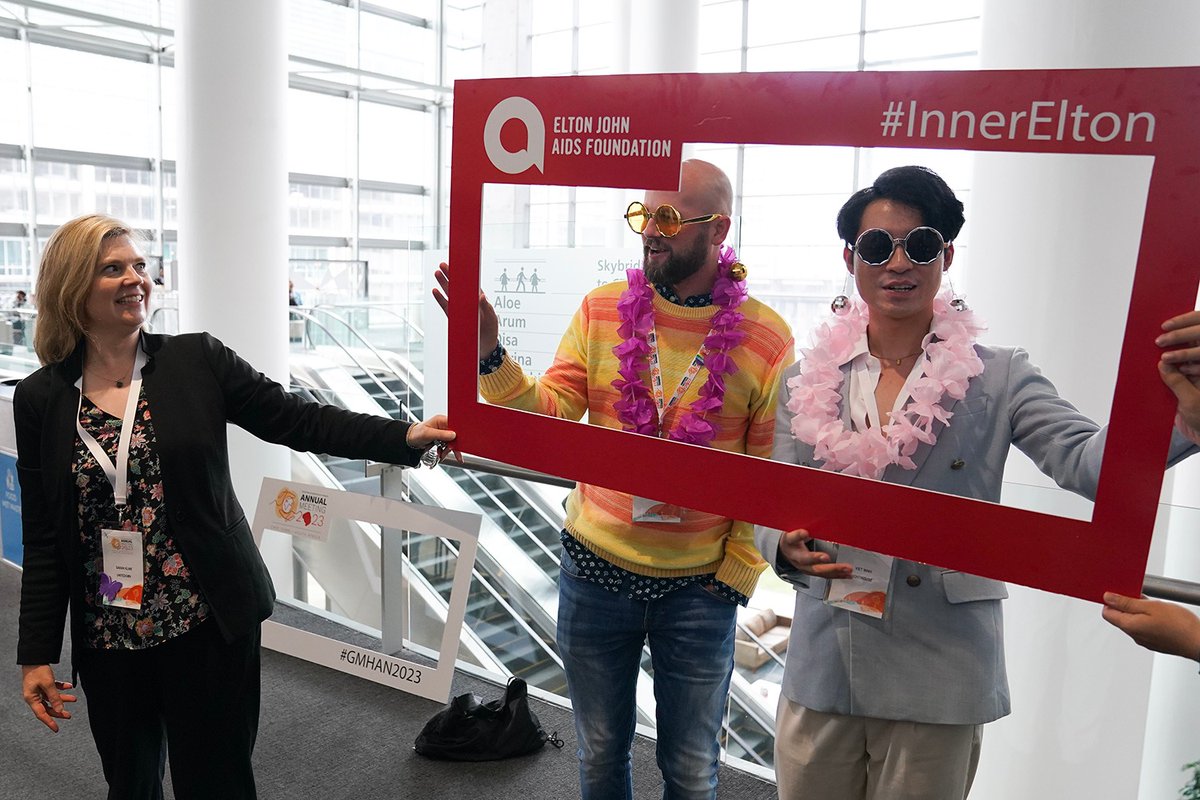 UnitedGMH's tweet photo. Great to see support of @ejaf at #GMHAN2023 this week with attendees letting their #InnerElton out!

Visit https://t.co/dovlVgRnsf to learn more about their life-saving work to tackle #stigma and inequality so that together we can end #AIDS forever - for everyone, everywhere. https://t.co/XgzwJ1zrfl