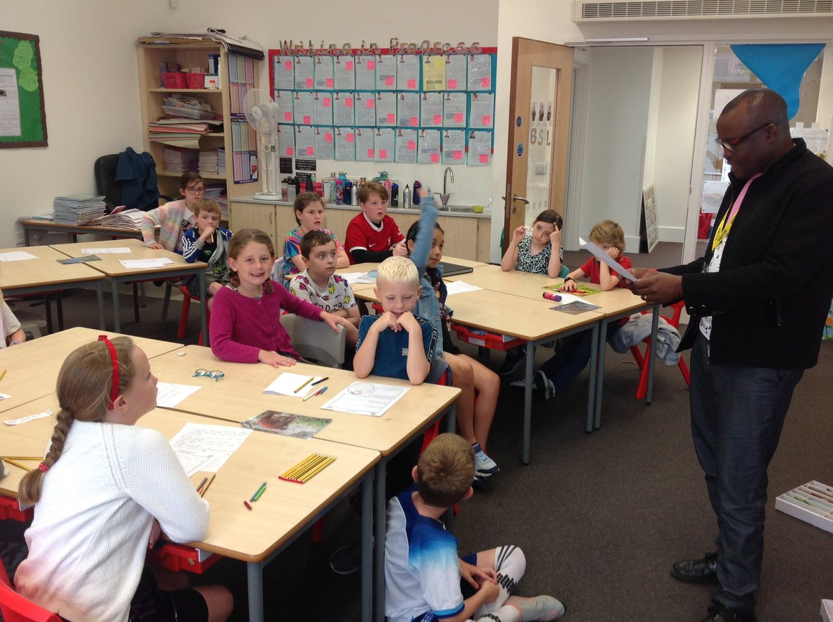 SPMVPine's tweet photo. Today we had a special visit from Halifa who is from our partner school Chumbageni in Tanzania 🇹🇿 We had the opportunity to ask him some questions about life at school, sung the Tanzanian National Anthem, learned some names of animals in Swahili and sung our Big Sing songs 🎶 https://t.co/n0wbITNv5I