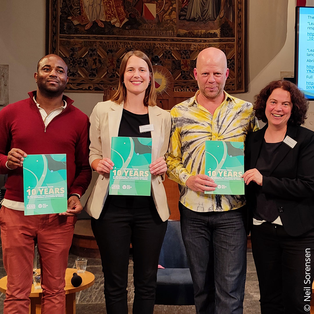 Welthungerhilfe (WHH) (@welthungerhilfe) on Twitter photo Today at the #LANDac conference in Utrecht 🇳🇱, we launched the "VGGT+10 Synthesis Report" with learnings from 10 years of implementing the #VGGT. With Alain Essimi Biloa <a href="/landcoalition/">Land Coalition</a>, Anna Schreiber, @MarcWegerif, <a href="/MHarteisen/">Mirjam Harteisen</a>.
(📸 <a href="/NeilSorensen/">Neil Sorensen</a>)
👉 welthungerhilfe.org/news/publicati… Today at the #LANDac conference in Utrecht 🇳🇱, we launched the "VGGT+10 Synthesis Report" with learnings from 10 years of implementing the #VGGT. With Alain Essimi Biloa <a href="/landcoalition/">Land Coalition</a>, Anna Schreiber, @MarcWegerif, <a href="/MHarteisen/">Mirjam Harteisen</a>.
(📸 <a href="/NeilSorensen/">Neil Sorensen</a>)
👉 welthungerhilfe.org/news/publicati…
