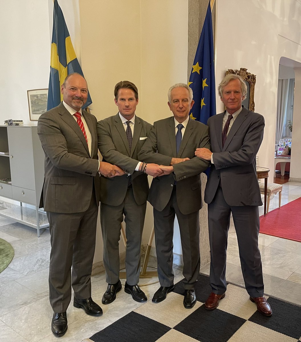 This time of the year, EU Presidency of Council passes from one EU member state to another. 

Congrats to Sweden 🇸🇪 &amp; Amb <a href="/HLundquist/">Amb. Hans Henric Lundquist</a> for the great presidency  + best luck to Spain 🇪🇸 &amp; Amb Salazar  Palma for next intense 6 months. 

#TeamEurope 🇪🇺

<a href="/EmbSpainAddis/">Embajada de España en Etiopía</a> <a href="/SweinEthiopia/">Sweden in Ethiopia & AU</a>