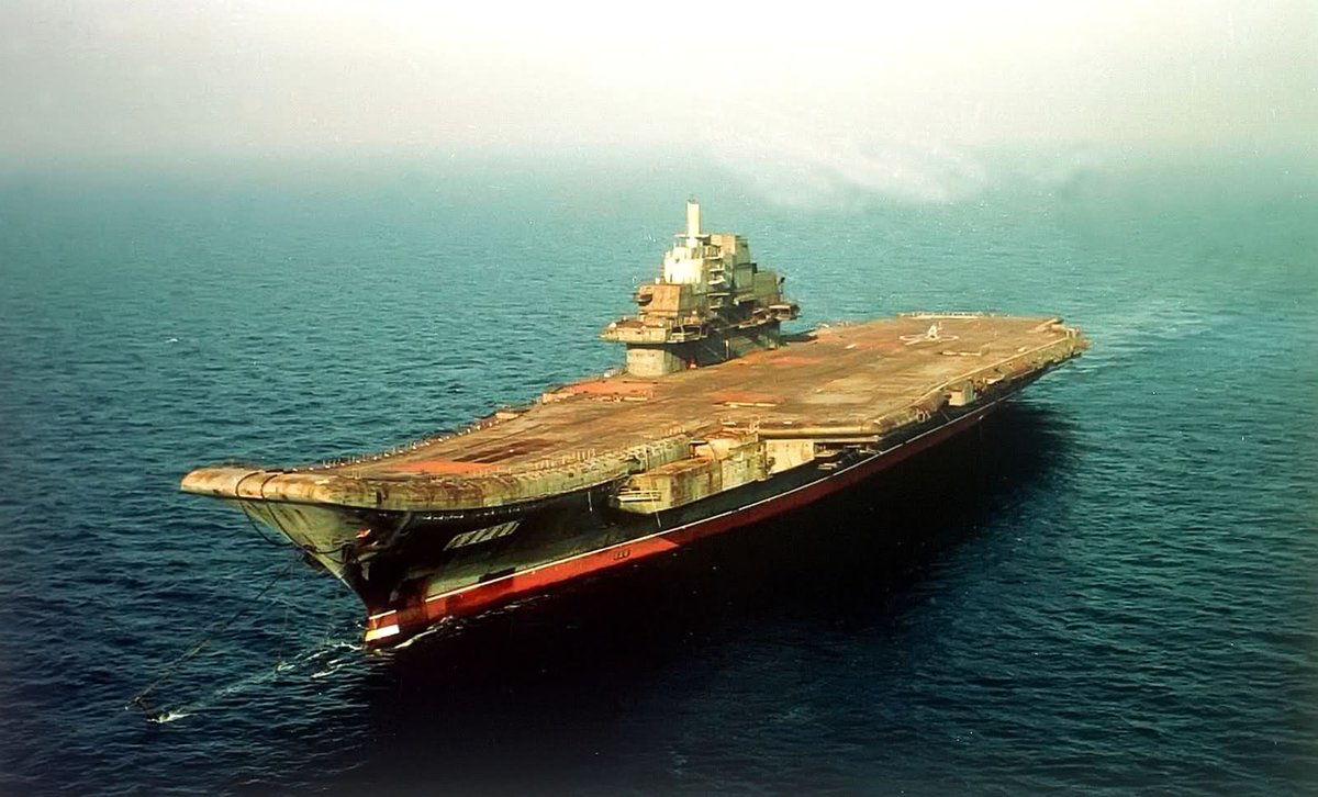 Gemi daha sonra askeri amaçlarla kullanılmaması şartıyla 1998 yılında 20 milyon Amerikan dolarına  'Agencia Turistica e Diversoes Chong Lot Limitada' isimli bir Çin'li Makao turizm şirketine satıldı.