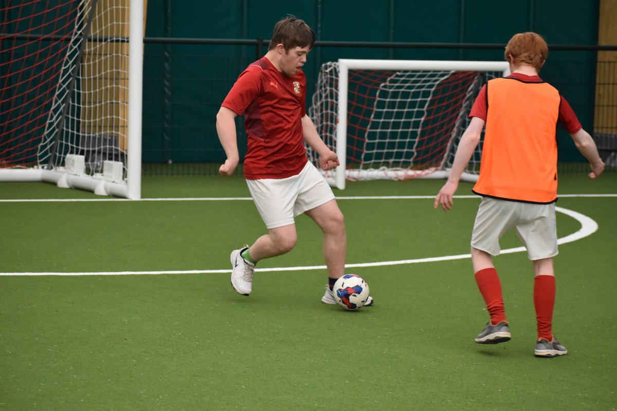 STFCfoundation's tweet photo. One of the best things about The Nigel Eady Training Centre is that we are finally able to welcome our DS Active and Pan Dis groups home from their long exile!
Here are some pictures from their first session in the facility 😀
🔴⚪⚽ #ProudToBeSwindon #WherePeopleMatter https://t.co/6h01yYBW2B