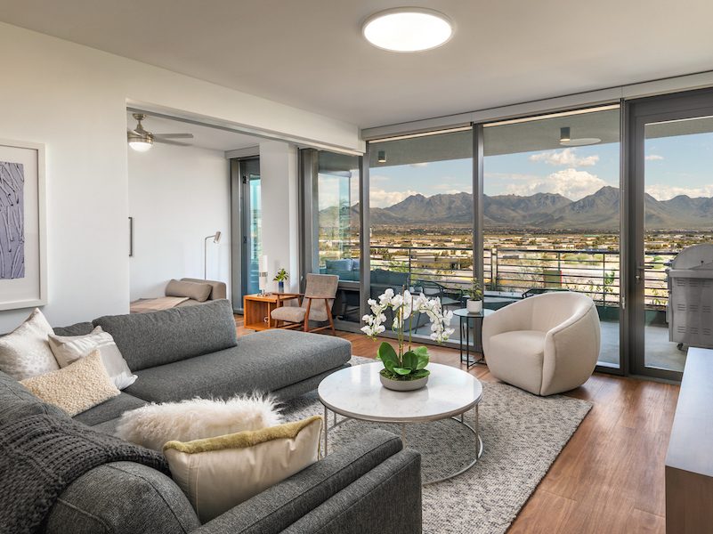 Optima Opens 216-Unit Scottsdale Tower #Development #Luxury #News #Phoenix #West  multihousingnews.com/optima-opens-2…