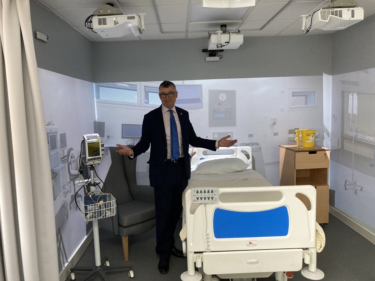 Alison Andreas tweet media