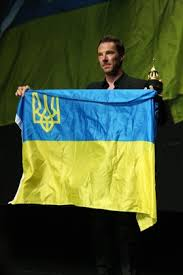 #YellowBatch #BenedictCumberbatch #vangogh #sunflowers  #yellowcab #LouisWain #Ukraine