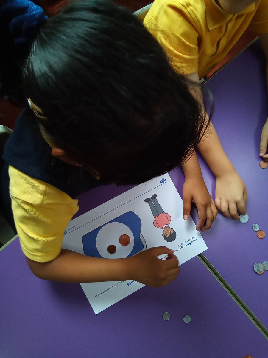 Laycock Primary & Provision for Deaf children tweet media