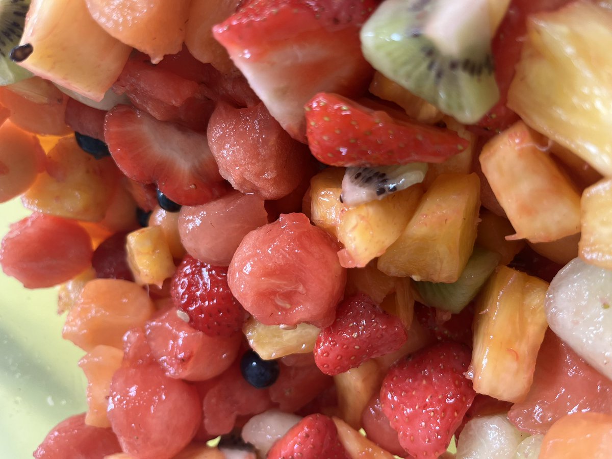 WGPS_2030's tweet photo. Huge thank you to Sarah the cook for bringing us a delicious fruit salad this afternoon! 🍉🍓🫐🍈🍍🥝 https://t.co/LAZLVl0WWP