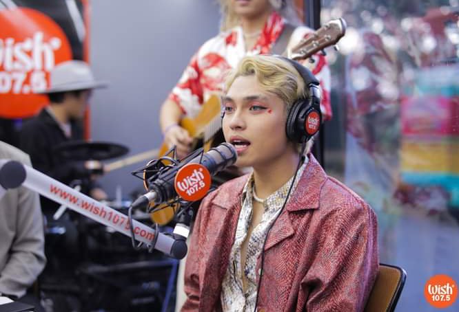 bbligayya_'s tweet photo. patutunguhan, sa 'yo mananatili, ikaw pa rin ang pipiliin, magulong kapaligiran sayo lang ang tingin, sa 'yo tataya, hihilingin na katabi kapag alas dose, minamahal kong estranghero

pogi 🤸🏻‍♀️ mo 🤸🏻‍♀️ beshy 🤸🏻‍♀️ qouh 🤸🏻‍♀️

@gianbernardino_ 
#PatutunguhanCOJ 
#WagNaLangCOJ https://t.co/KDnBXnQxAQ