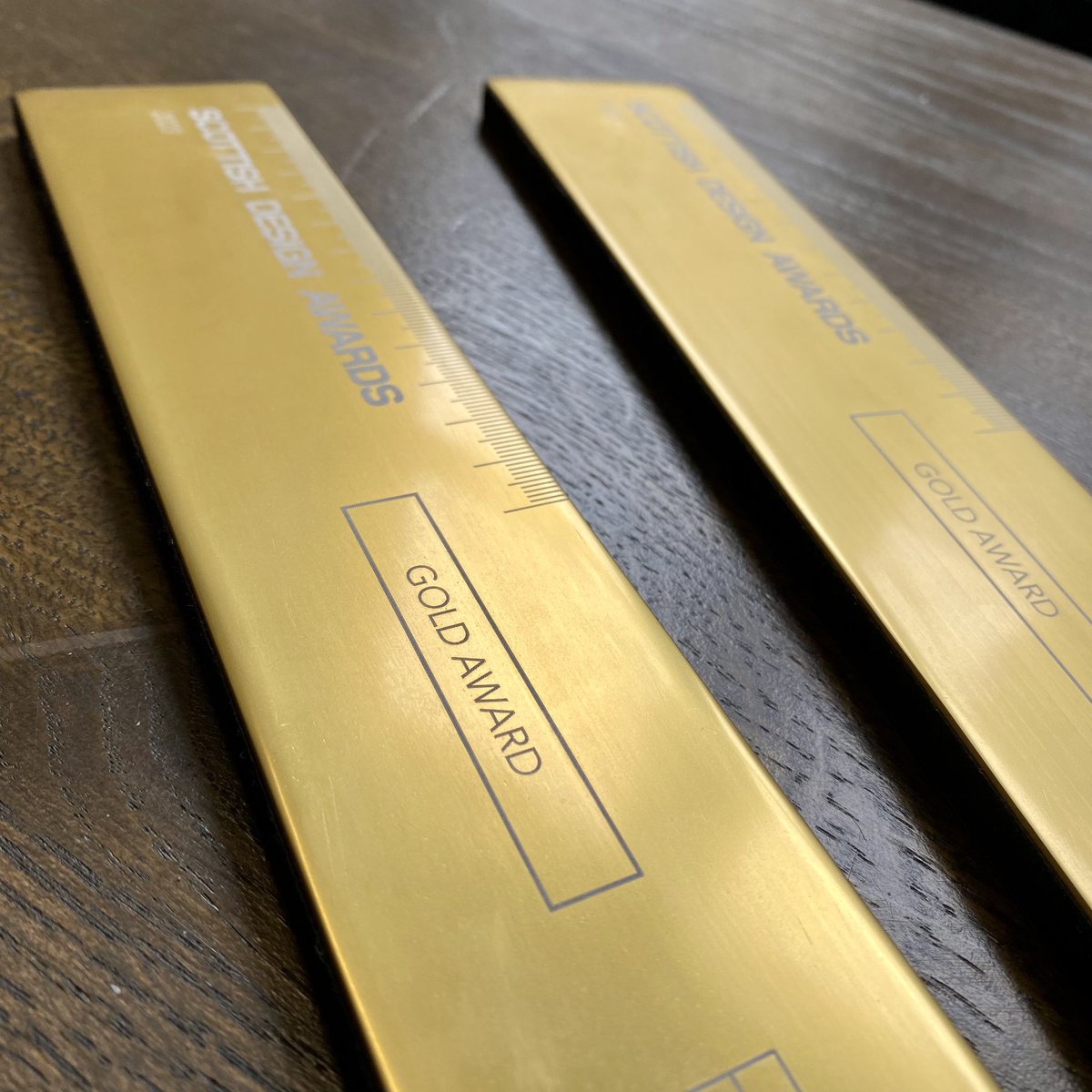 fourtwenty7's tweet image. Totally and utterly psyched to pick up 2 shiny gold awards at last nights @scottishdesignawards in the print design and campaign design categories. Congrats to all the winners, sore heids all round! 🥂 👏👏👏🏆🏆😍 #scotdesign