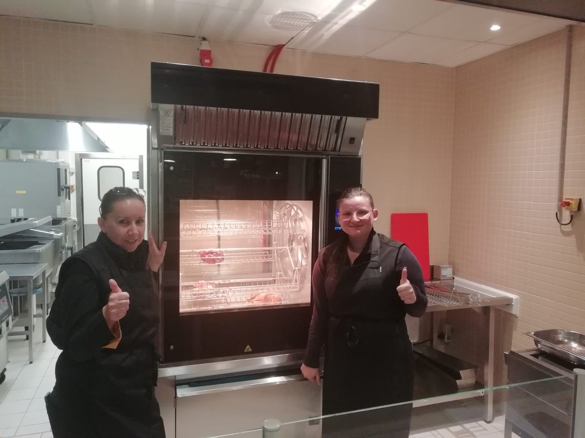 Fri-Jado tweet media