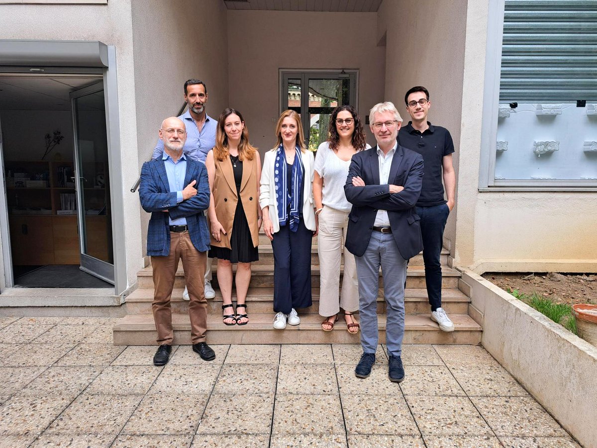 Two photographs from our last meeting in #Paris a few days ago!
The #SteeringCommittee with the members of the EU-ALLIANCE project was held on June 28.

To find out what we have been up to these months, follow our page EU-ALLIANCE.

#EU #alliance