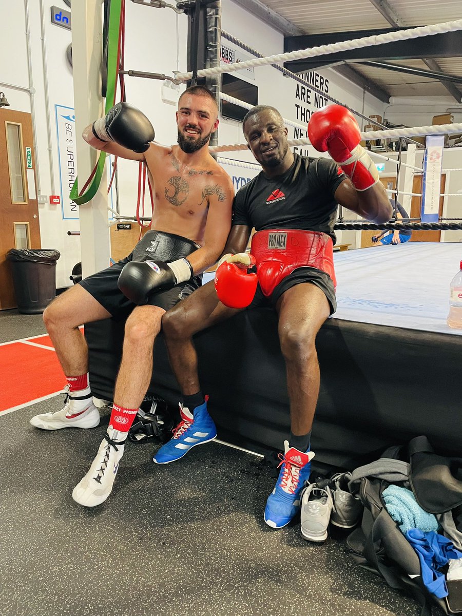 RingCraftRulesOk! World title campaigner @OharaDavies 🔥 @WEdgegym @bartell_joel 🦁 @MarkTibbsBoxing #W1ltd🥊