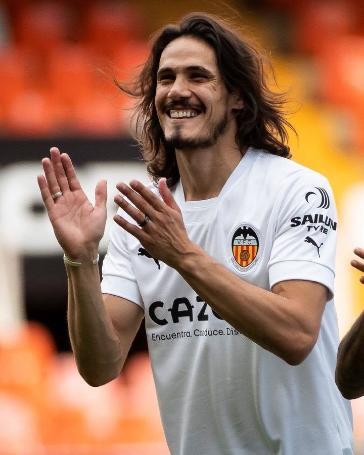 futbolscan's tweet photo. 🚨‼️Nacional inició conversaciones informales para contratar a Edinson Cavani.

🗣 @fczyz | @GerGarciaGrova https://t.co/EfLPjKidon