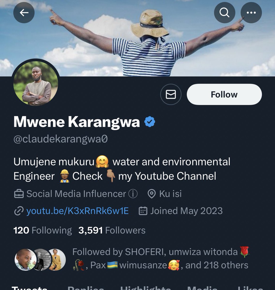 Aba followers 300 Bamaze kuvaho Gahunda nukumuzubiza Ku 1000 followers 🤐 Yaje adusaba ubufasha none umurengwe uramufashe atwihenuraho Bamwe aratubloka abandi akora unfollow, small fish twiyubahishe @RugemaWirwanda @kazungu_kaboss @w_kananga @Ratansinghmeen3 @Pop_G7zzz @Takoff22