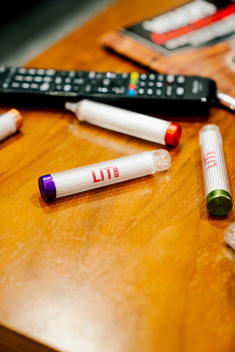 【光るノンカクテルシーシャ】
選べる光フレーバー✨

▼LIT
6種 : テキーラサンライズ・スクリュードライバー・ラムコーク・カルーアミルク・モヒート・ピニャコラーダ

▼LIT mini
5種 : キャラメルアップル・スクリュードライバー・メロンボール・モンブラン・グレープワイン