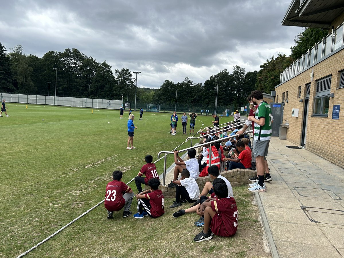 Great Trinity Yr4&amp;5 Boys Cricket Festival today <a href="/TrinitySport/">Trinity School Sport</a>!
Well done to all the schools taking part.
We hope you had a lot of fun and learned a lot!
Thank you <a href="/TrinityCroydon/">Trinity School</a> for hosting this event.