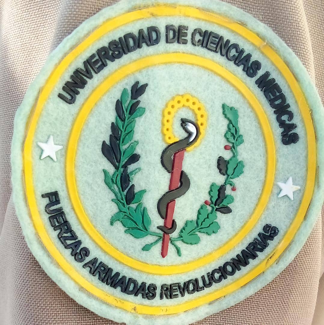 MinfarC's tweet photo. Jóvenes de las #FARCuba provenientes de la #UJC, muestran su disposición de ingresar las filas del glorioso PCC,  semilla segura del futuro de la Patria. #UnaMejorJuventud https://t.co/Ykn7cDKjJk