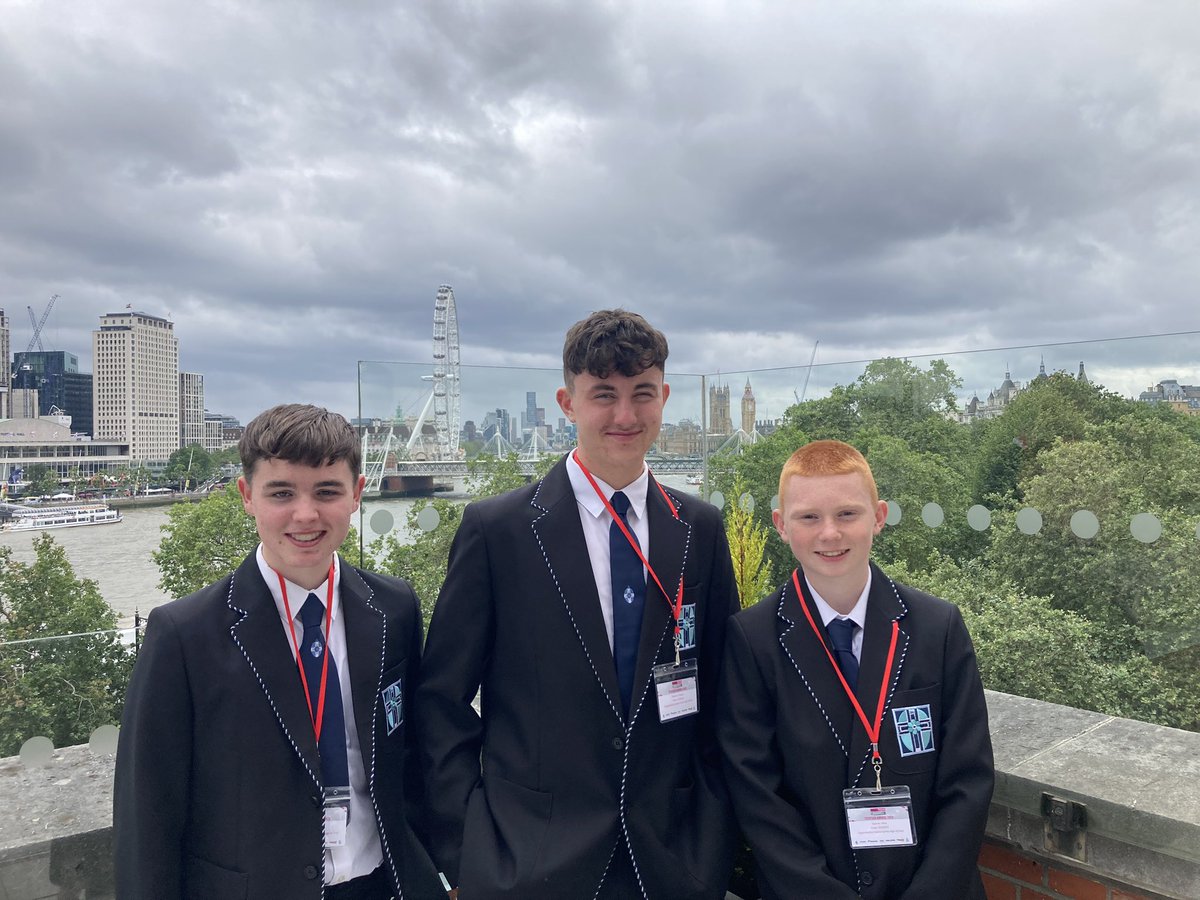 TechNDHS's tweet image. Taking in the sights during lunch @teentechevent