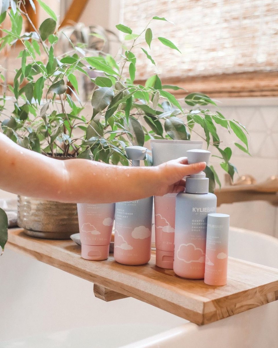 Khloé Kardashian Portal on Twitter "RT kyliebaby full kylie baby bath routine for gently