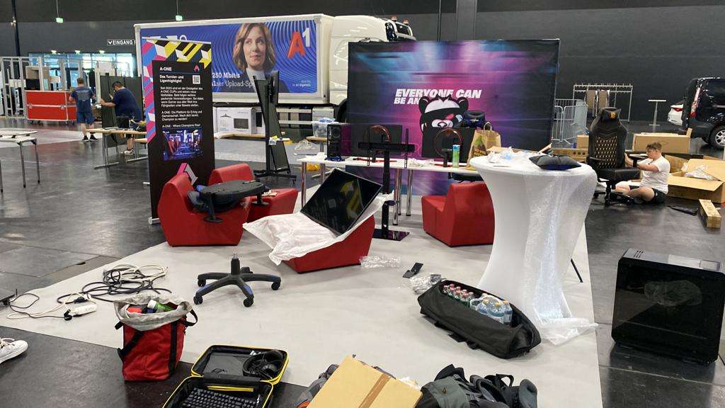 [#LevelUpMesse]

Der Bau des Standes ist im vollen Gange!
Wir freuen uns Riesig euch morgen auf der <a href="/levelupsalzburg/">LEVEL UP - The Gaming Festival</a> zu treffen!

Kommt doch vorbei und schaut euch das Ergebnis selbst an. :)🐼

[#GoPanda] [#UcanDoIt]