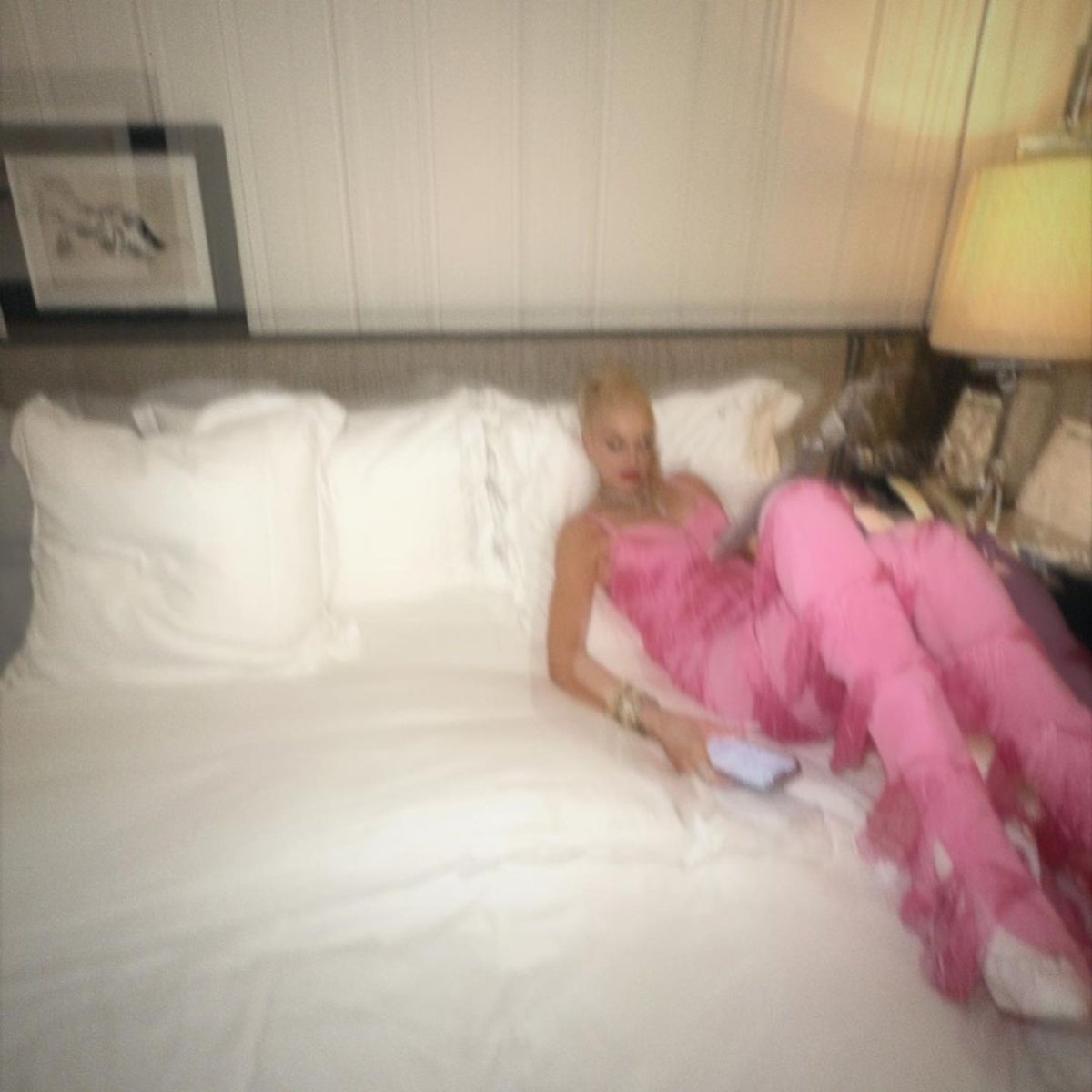 Gwen Stefani tweet media