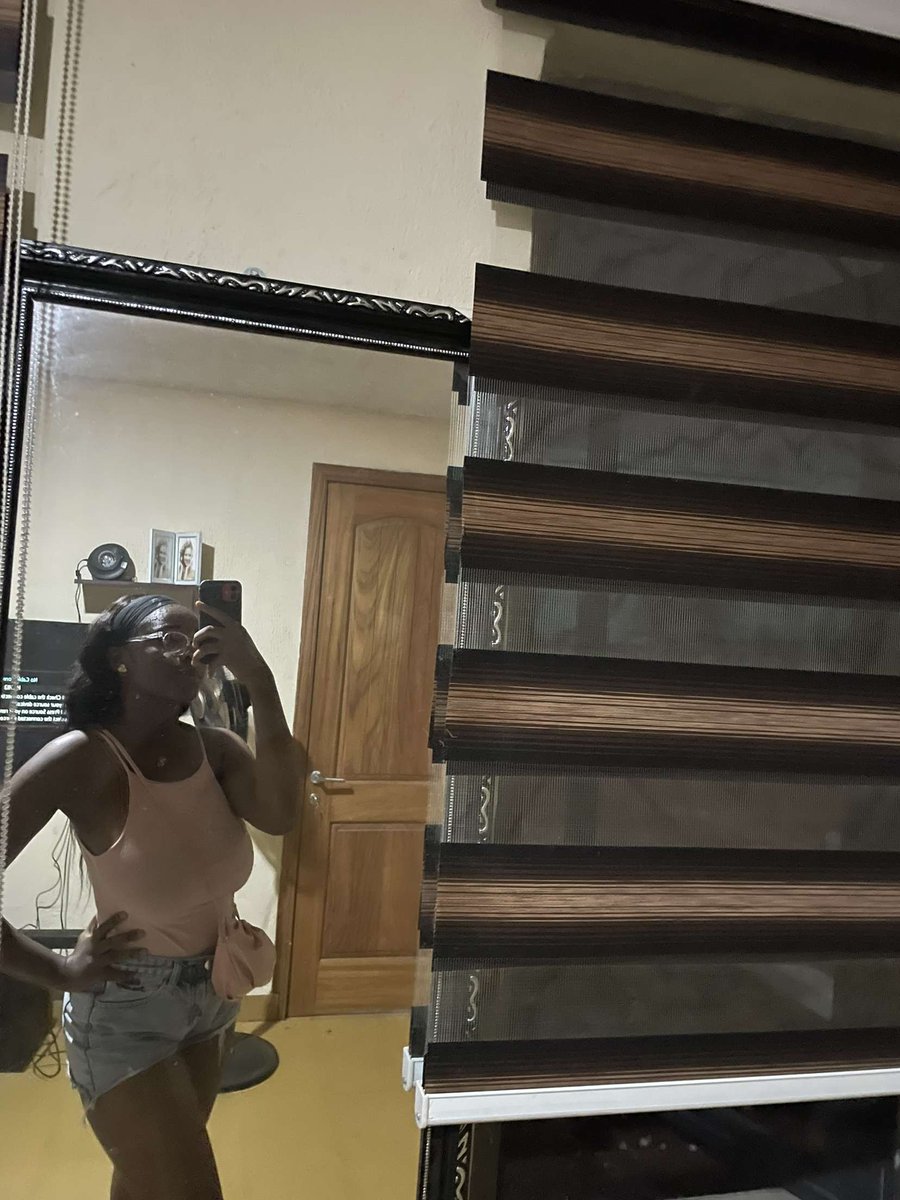 Olunna_'s tweet photo. A 500lvl medical student 💅🤭

#3rdMBBS✅ https://t.co/nyaedT0Kbk