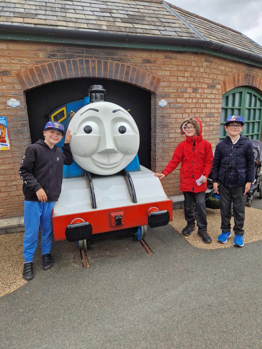 DeltaStrand's tweet photo. Miss Jillings, Mr Lounds and the boys have had an amazing time at Drayton Manor Theme Park, look at those smiles! Thomas Land was so much fun! @DeltaStrand #ClassOf2023 @YourSchoolGames #Year6Fun #MakingMemories #NSSW2023 https://t.co/amBleNYvgB