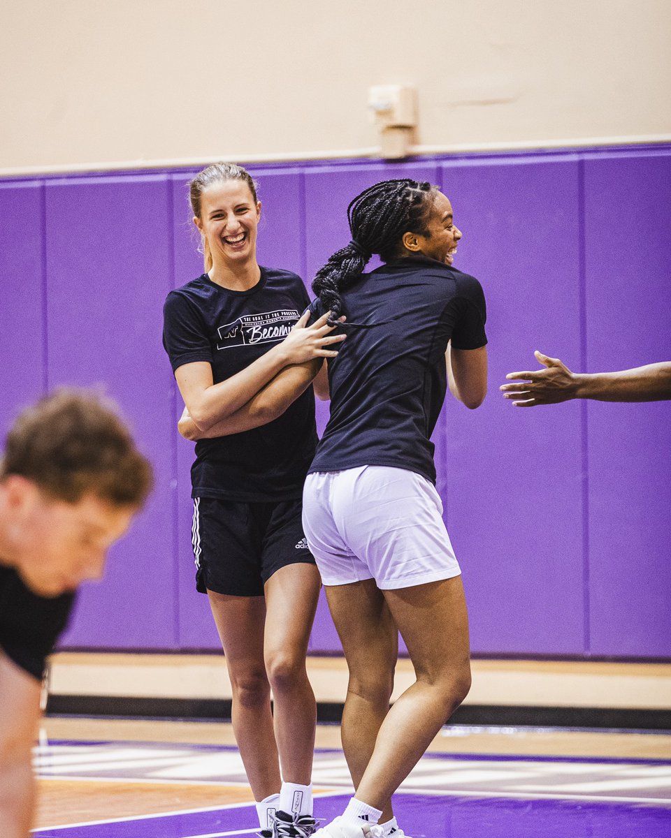Washington Women’s Basketball tweet media