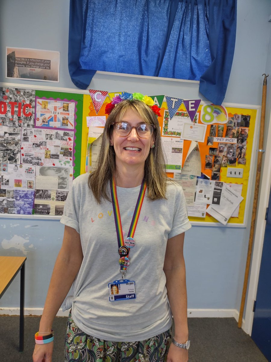 A good end to School Pride Week! Thanks to my partner in all things pride, Miss Hobbs! Rocking the English themed Pride tshirt!🤣 #SchoolPrideWeek