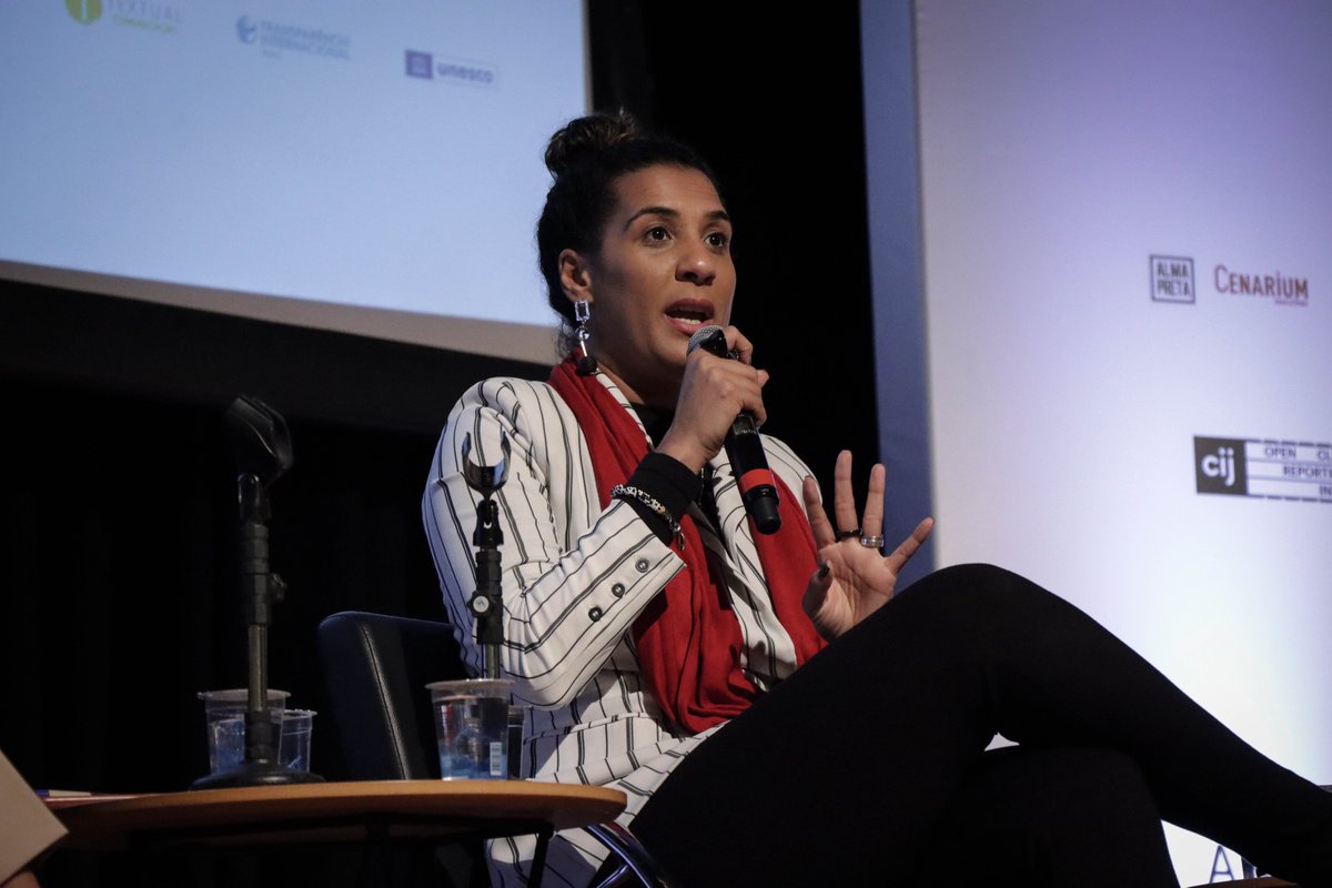 Alma_Preta's tweet photo. Em 2022, a Alma Preta se consolidou como a primeira mídia negra a ter um espaço próprio no evento e neste ano repetimos o feito para apresentar o nosso trabalho. Nos vemos lá?

Confira alguns registros do primeiro dia de evento e fiquem de olho em nossa cobertura! 😉✊🏿 #18Abraji https://t.co/FpKxPi4M73