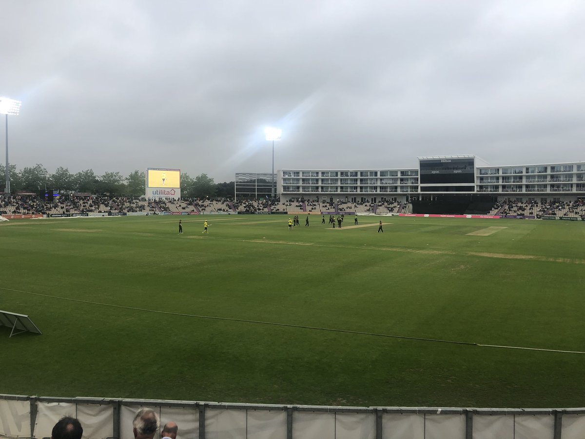 Brought the Valleys weather with us….. @GlamCricket