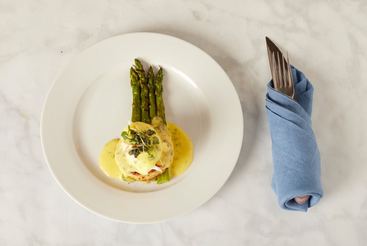 IdentityMediaPR's tweet image. Experience the extraordinary at @noma.beach 🌅✨

Immerse yourself in a culinary journey curated by renowned celebrity chef @donatellaarpaia, as she brings her signature coastal Italian cuisine to life 🍽✨