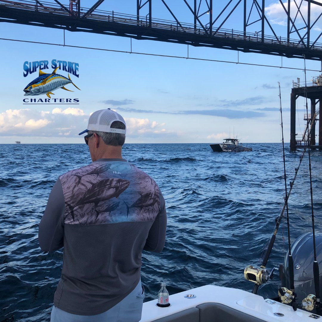 I spy another #SuperStrike boat fishing in the distance! 👀👍 Out here making big catches!

#fishing #Louisiana #Louisianafishing #tuna #gulfcoast #saltwaterfishing  #fishingcharter #summer #coast #fish #superstrike #superstrikefishingcharter