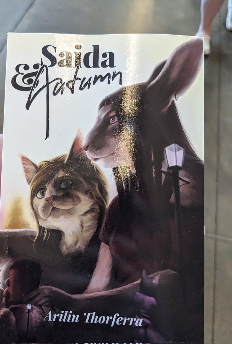 Cytharia's tweet photo. Just picked up a copy of this banger by @gc_arilin , who was one of my earliest size influences! And it's got a cover by @RansomCat to boot! https://t.co/rZxJog1fEr