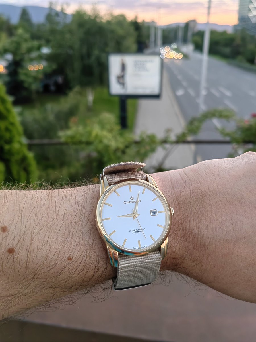 Светльо КОСМОС БГ 🇺🇦 on Twitter "Wrist shot of the day Cortebert 