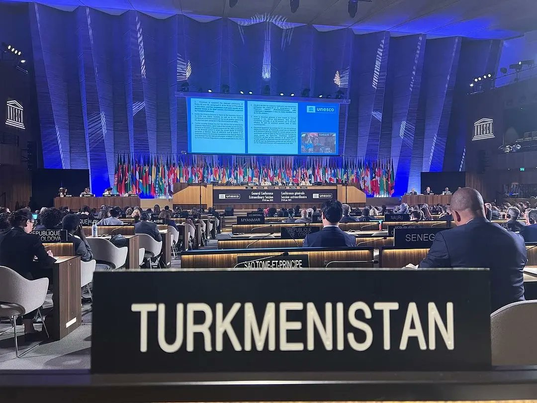 nCa_Ashgabat's tweet photo. 🇹🇲Amb Maksat Charyyev to #France, 🇹🇲Permanent Rep to #UNESCO, attended 5th #Extraordinarysession of UNESCO General Conference. USA will return to the Organization by 31 Jul2023.
https://t.co/t7C1McgYN8 https://t.co/Dbrsz9Gxcp