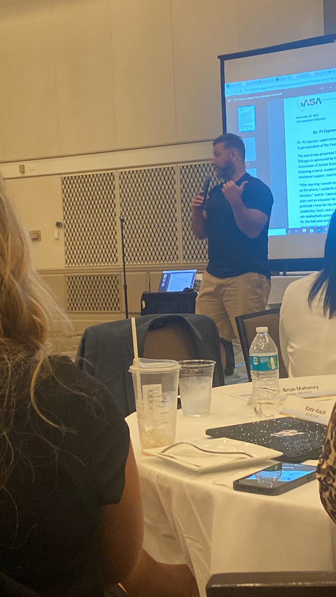 mrhoades2's tweet photo. @MCUSDSupe kicking off our final day., keeping it real. Vision, support, accountability. #ASuperWeek @IllinoisASA https://t.co/oszEftFPsF