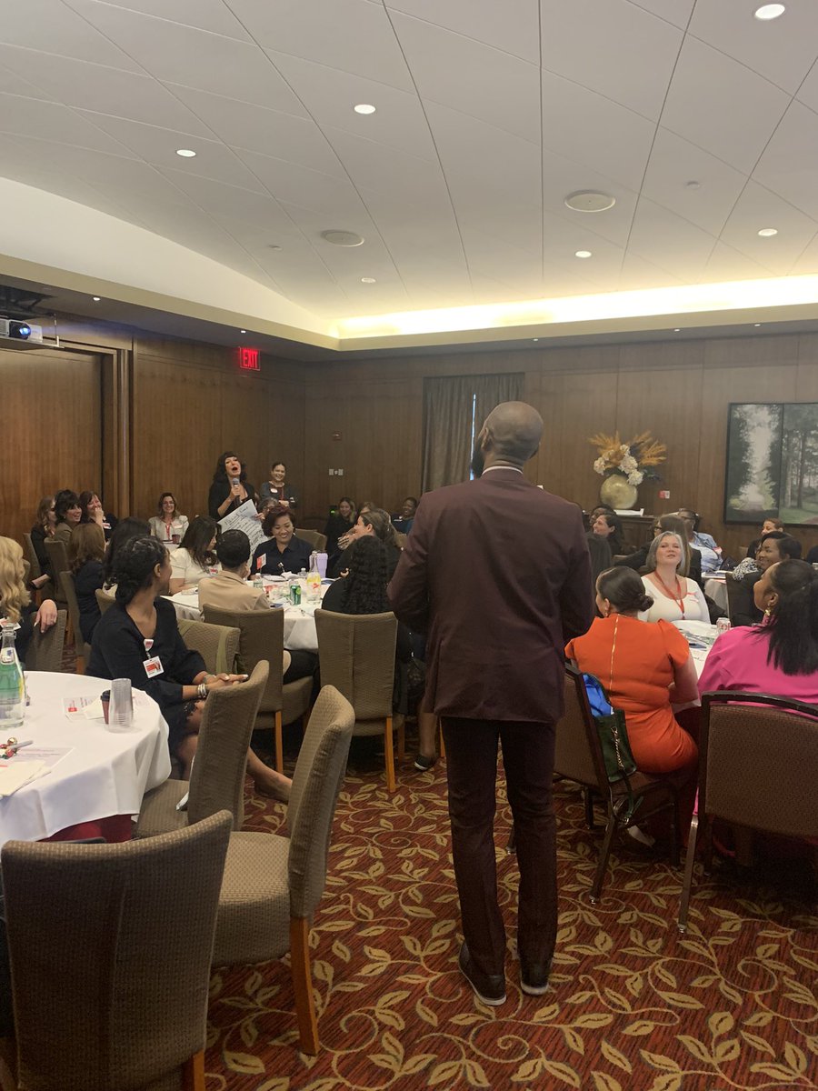 Our first ACN/MG Patient Experience Practice Managers Retreat was a total success! It was an honor to partner with my wonderful colleagues from the medical group and talent development team! Thanks team!
#teamworkmakesthedreamwork 👏🏻
