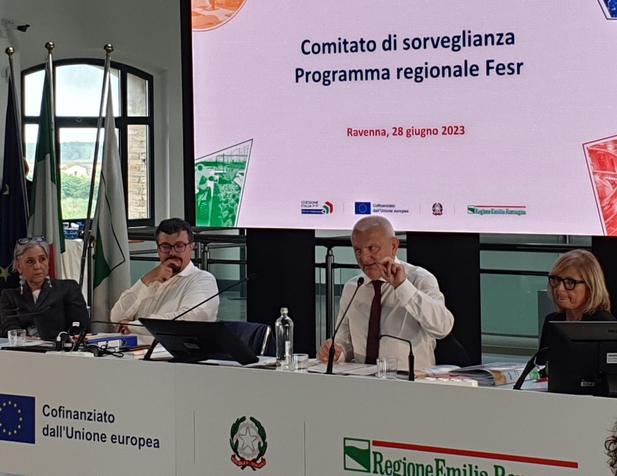 #FondiEuropei. In #EmiliaRomagna corre, già impegnata la metà delle risorse disponibili per l’intero settennato 2021-2027. A #Ravenna i Comitati di Sorveglianza #Fse+ e #Fesr per sottolineare la vicinanza ai territori alluvionati. La #notizia 👉 regioneer.it/ComitatoSorveg…