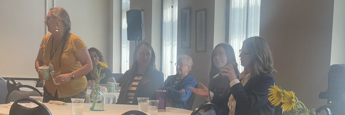 MaggieFlanagan's tweet photo. I had a wonderful day yesterday at the SSND #NunStudy celebratory event in #Mankato #Minnesota ๐.
Thanks for inviting me! It was great to share some of the exciting research we have been doing! @actonalz @alzassociation @School_Sisters @SSND_Global @UTHealthSA @UTHSAResearch https://t.co/gKVTJYVPik