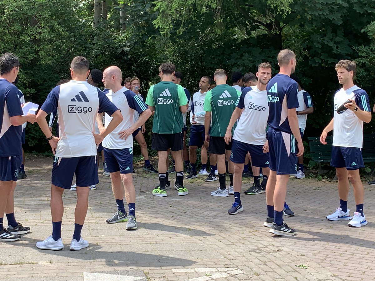 Ajax Life tweet media