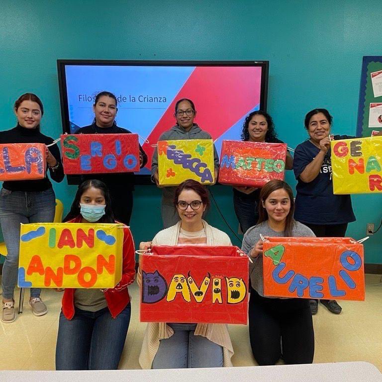 AVANCEinc's tweet image. #FunFactsFriday 
AVANCE's Parent-Child Education Program (PCEP) is our foundation to support &amp;amp; build family well being. 
Trained toy makers, guide parents through a process of creating educational toys from typical household materials. 
.
#ToyMaking #AVANCE50