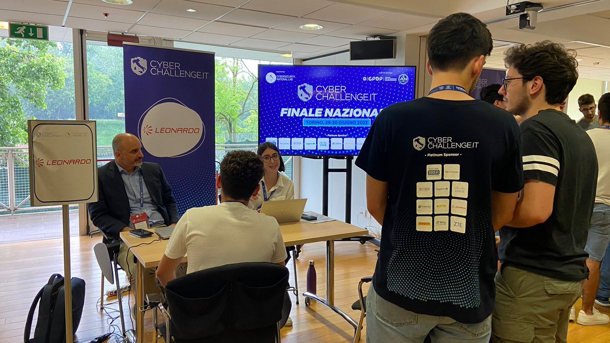 🚩 <a href="/Leonardo_live/">Leonardo</a> al recruitment fair della 7a edizione del CyberChallengeIT organizzato da @cybersecnatlab

#CIT23 #CyberChallengeIT #CTF #cybersecurity

cyberchallenge.it