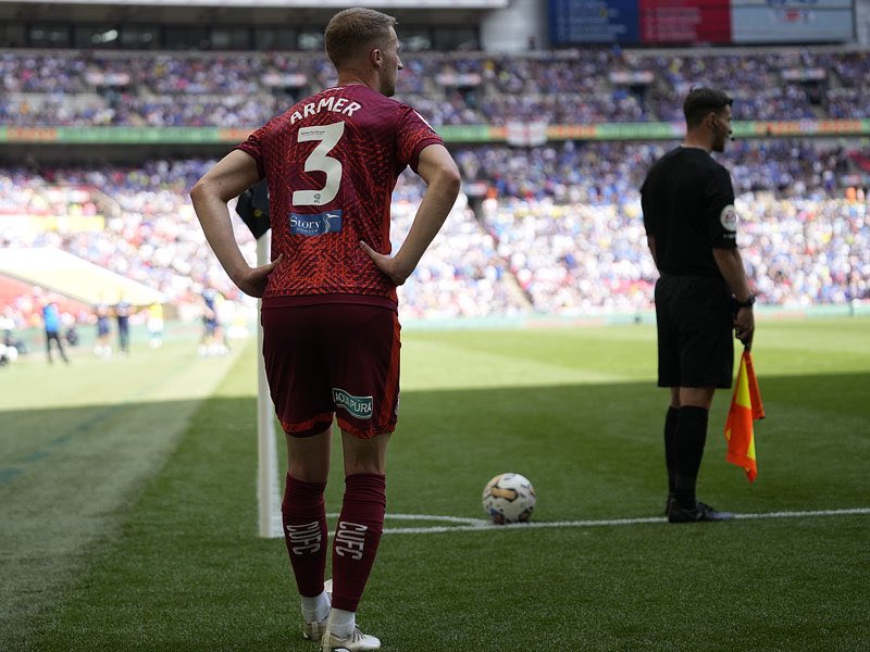 FUNDRAISER FOR DARCIE: 

Raffling my Wembley playing shirt for a more than worthy cause. 

£5 a ‘ticket’, the more you donate the more times you will feature in the raffle. 

Please make your name visible on the donation. 

Please donate what you can 💙

gofund.me/c7a57c48