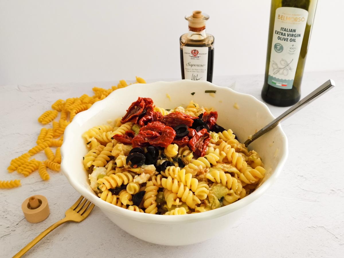 tastewithgusto's tweet image. Craving for refreshing pasta salad! 🌞🍝🥒 Whip up our zucchini, ricotta, and basil pasta for a delightful alfresco dining experience. Perfect for weeknight dinners or a summer BBQ. Get ready to indulge in every delicious bite! 🌿❤️

👉zurl.co/nMq2  😄

#SummerPasta